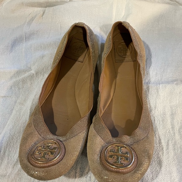 Tory burch flats size 9.5 fair condition - Picture 3 of 3